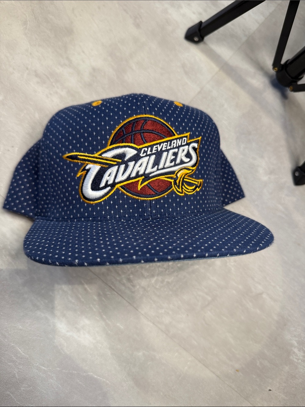 Mitchell & Ness Cleveland Cavaliers Snapback Hat | Hardwood Classics 🏀